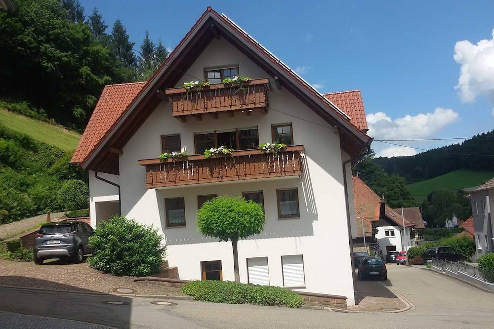 Ganze Wohnung, Ferienwohnung Am Rebberg - Ferienwohnung in Schuttertal, Mittlerer Schwarzwald