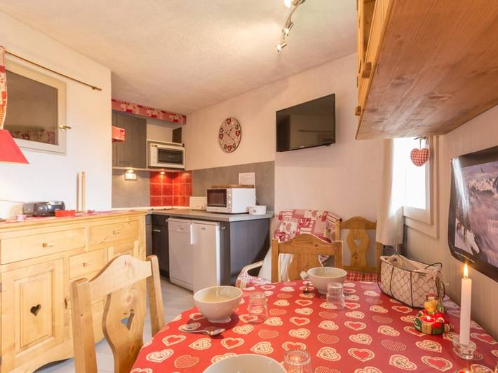 Estudio entero, Estudio renovado cerca de las pistas con balcón y rincón en la montaña in Bellentre, La Plagne-Tarentaise