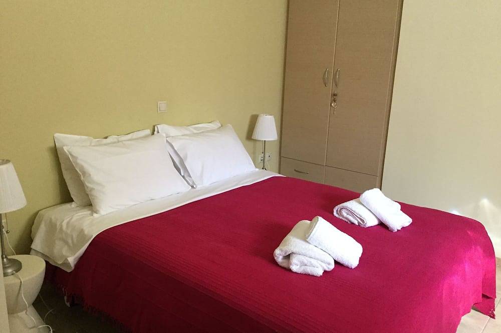 Ganze Wohnung, Apartment am Meer Ιι in Kiveri, in der Nähe von Nafplion. in Kiveri, Argolis