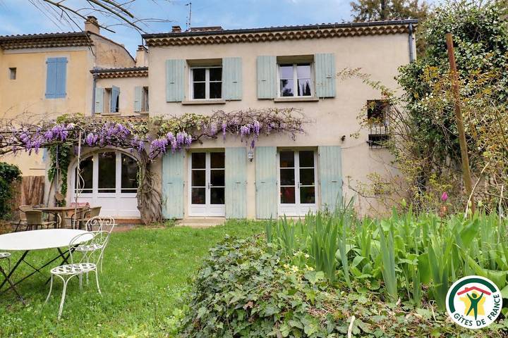 Casa de huéspedes para 4 personas, con jardín - 1
