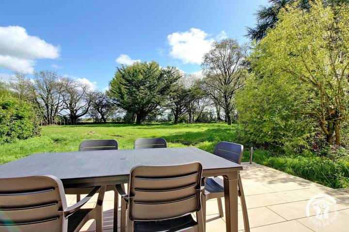 Gîte pour 6 personnes, avec jardin et terrasse, animaux acceptés à Nivillac - 2