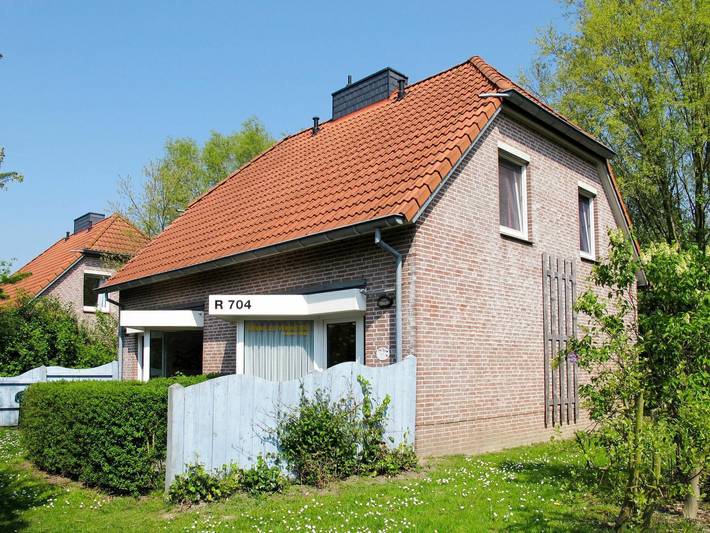 Ferienhaus für 4 Personen, mit Terrasse und Garten in Butjadingen - 4