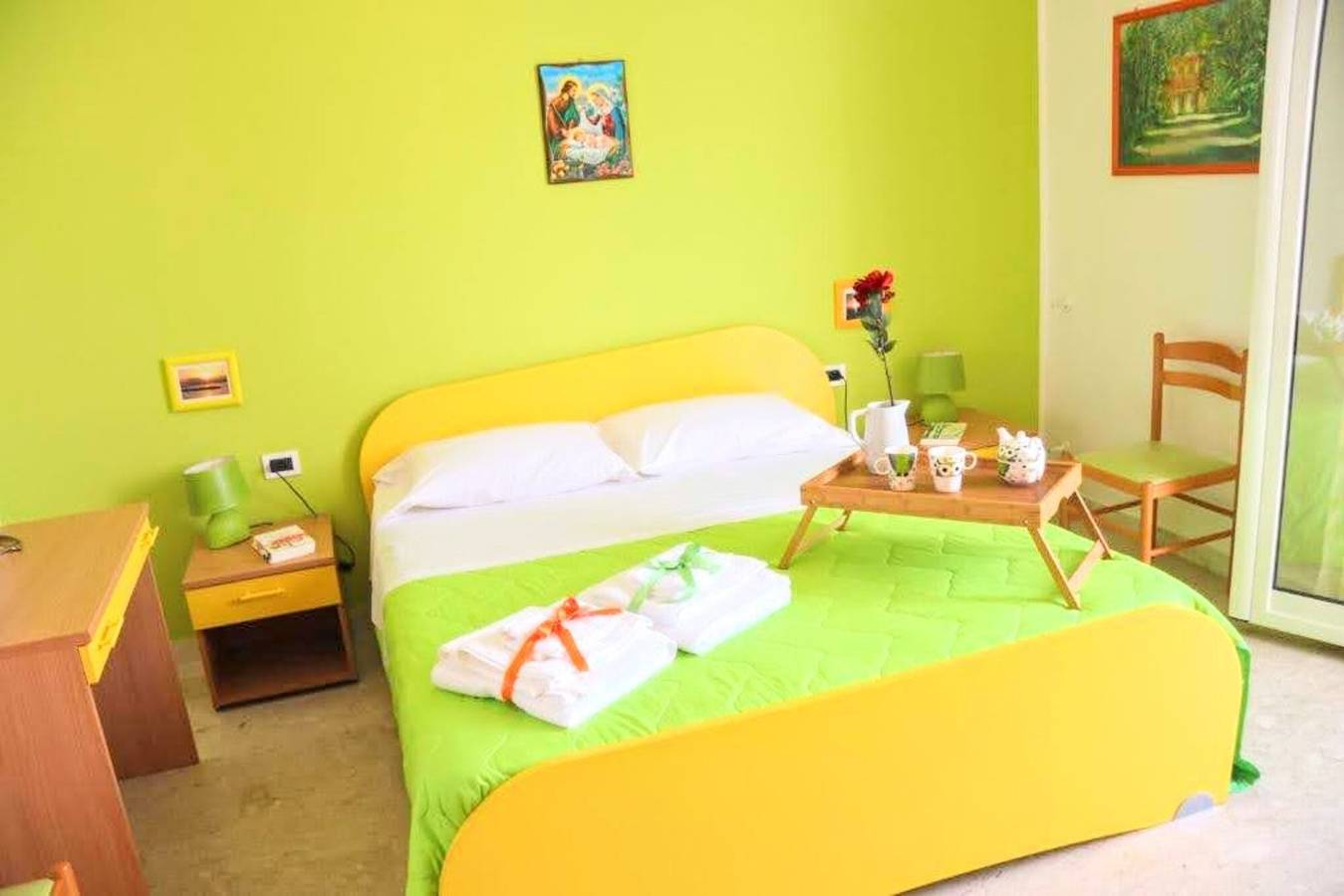 Appartement entier, Appartement 'Il Gabbiano' avec vue sur la mer, Wi-Fi et climatisation in Balestrate, Province de Palerme