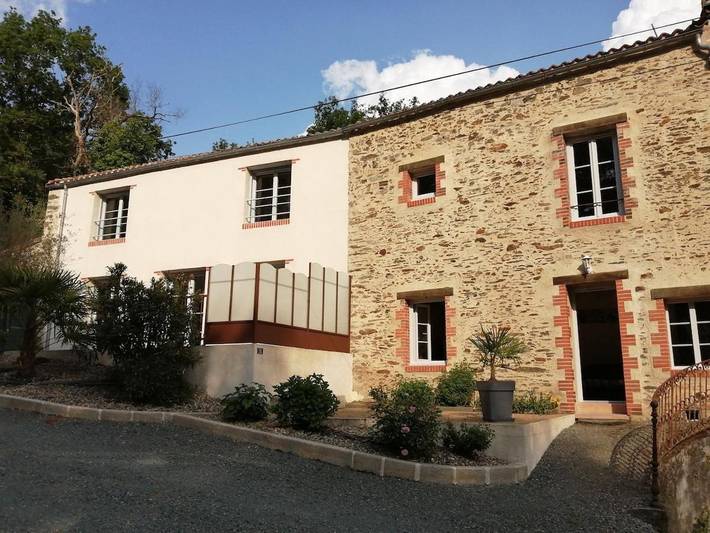 Location de vacances pour 10 personnes, avec jardin à Mouchamps - 2