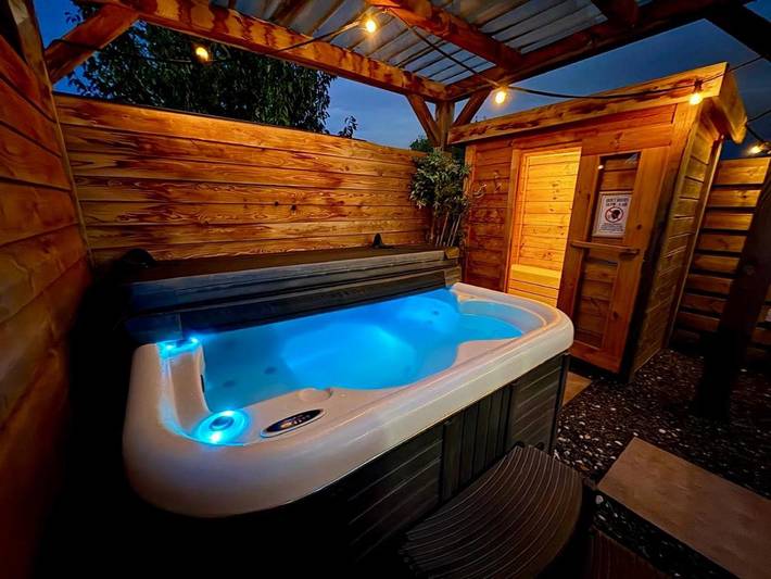 Holiday home for 6 people, with view and sauna as well as garden - 1