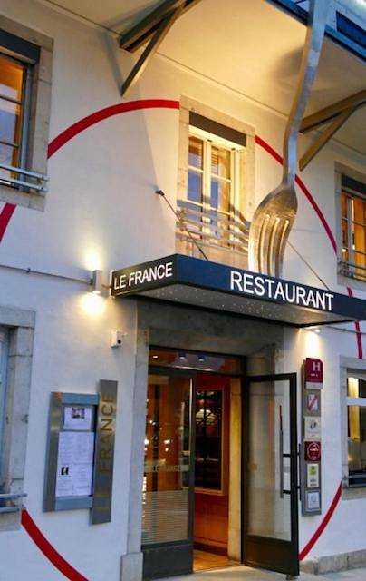 Hotel Restaurant Le France in Val de Morteau, Jura Francais