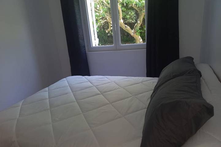Ganze Wohnung, Wohnung im Erdgeschoss mit eigenem Garten und separatem Eingang in Luynes (Aix-en-Provence), Aix-en-Provence