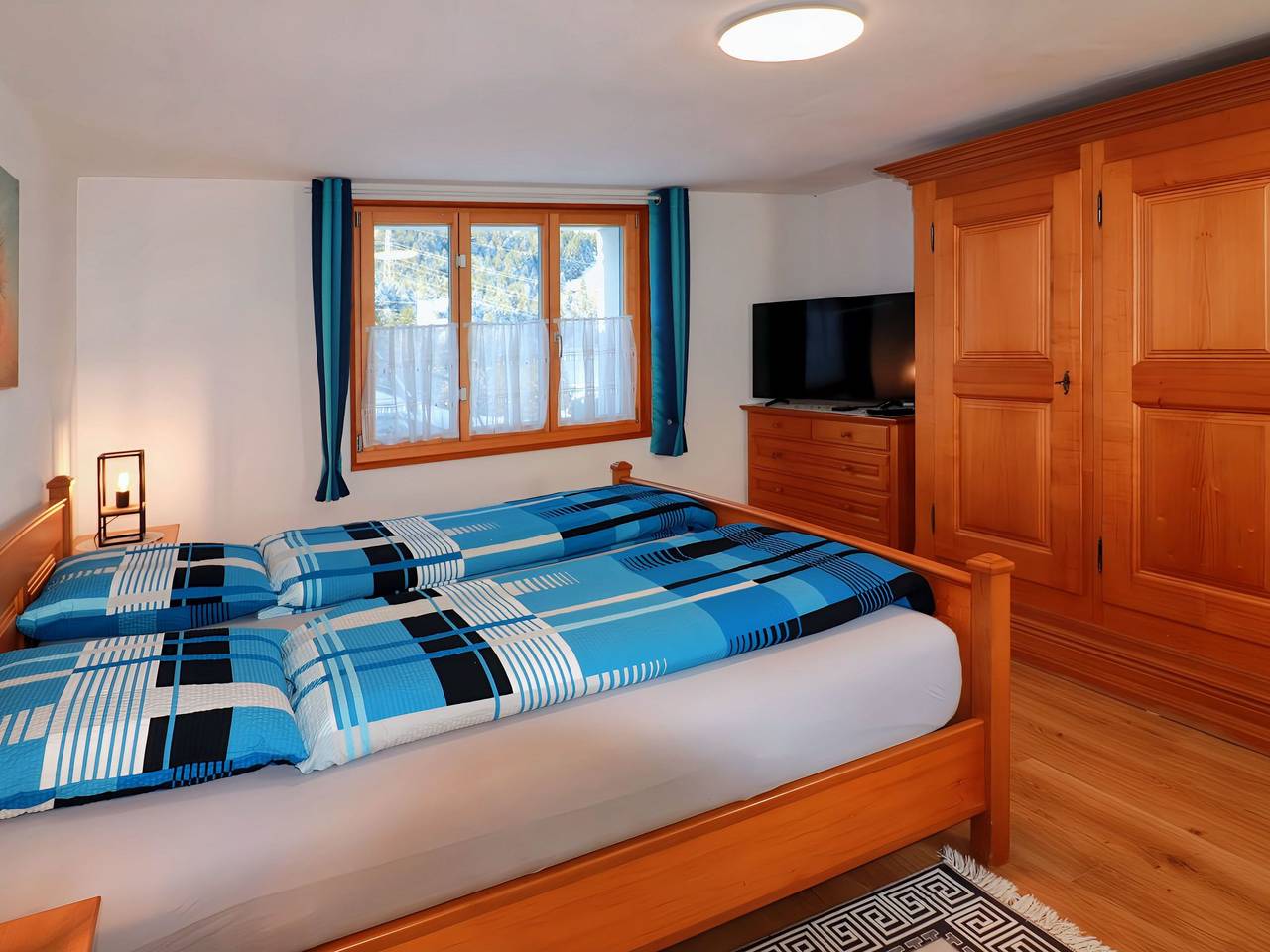 Ganze Wohnung, Ferienwohnung für 5 Personen mit Terrasse in Kandergrund, Frutigen - Lenk - Adelboden