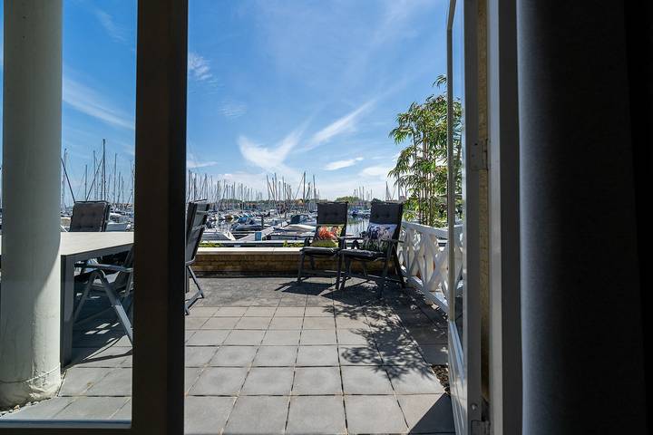 Ferienhaus für 10 Personen, mit Terrasse und Pool sowie Ausblick in Scharendijke - 3