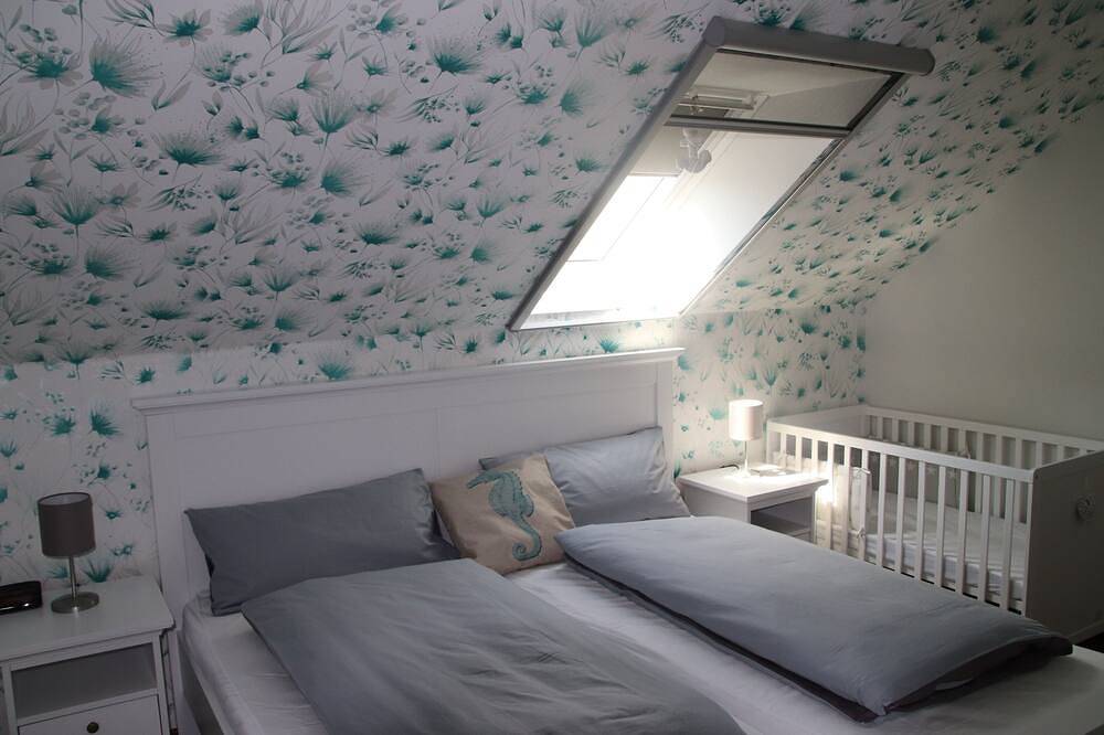 Luxushaus, Kamin, Whirpool, Sauna, Spielzimmer, Strandkorb, Garten, 8 Erw & Baby in Burhave, Butjadingen