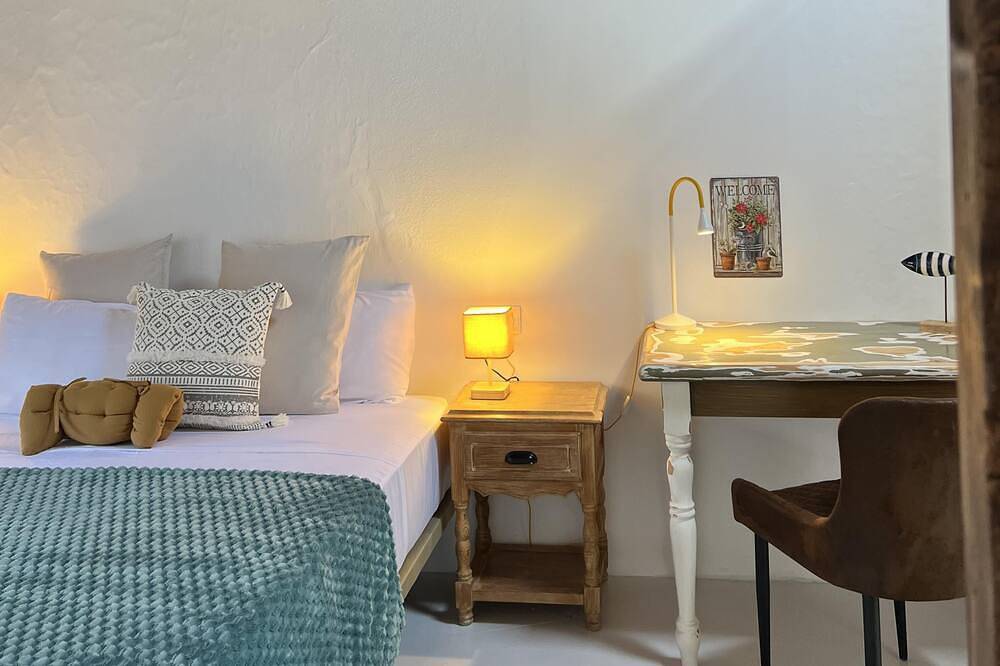 Charming Little Home Terrace with wonderful ocean and mountain views. Fast Wi-Fi in Realejo Alto, Teneriffa Nord