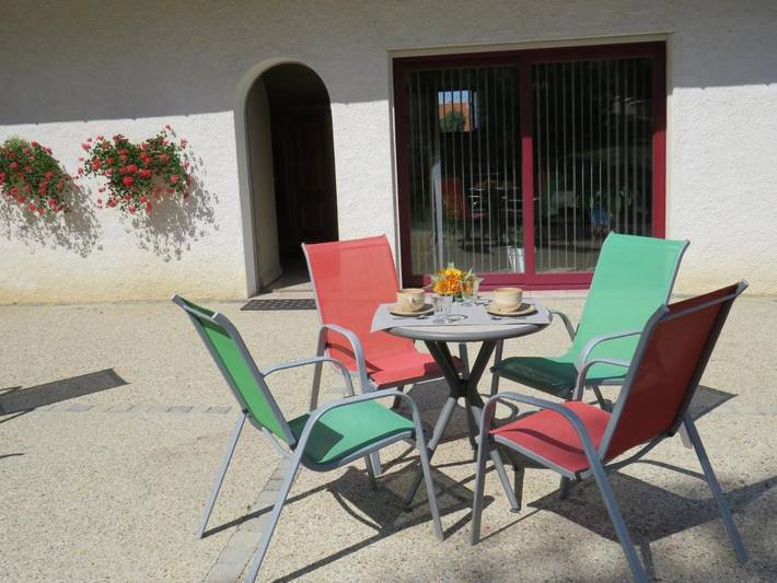 Location de vacances pour 2 personnes, avec vue et terrasse à Jongieux - 4