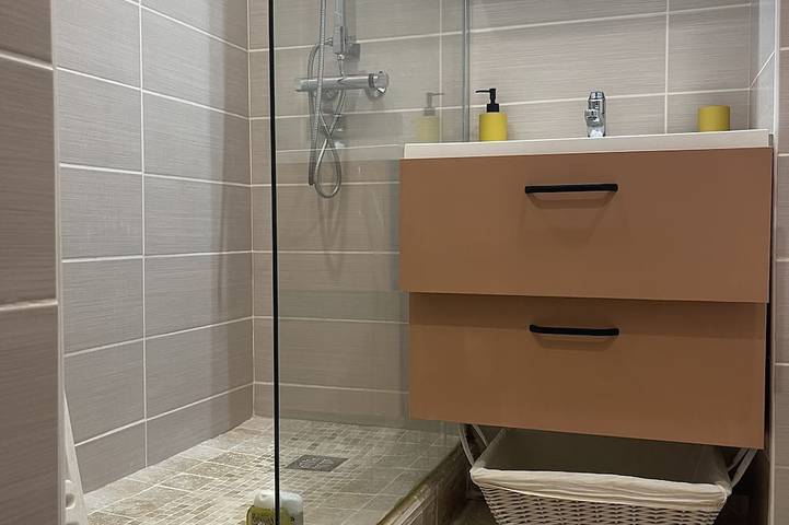 Apartamento entero, Apt 4 Pers. Sea View. Gigaro beach on foot. Croix Valmer Swimming Pool, Tennis in La Croix-Valmer, Parque nacional Port-Cros