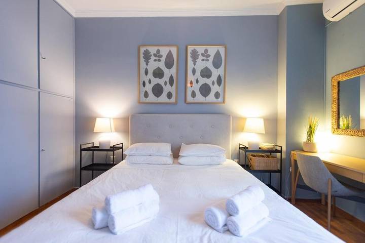 Vakantiewoning voor 2 personen, met tuin en uitzicht, kindvriendelijk in Acharavi