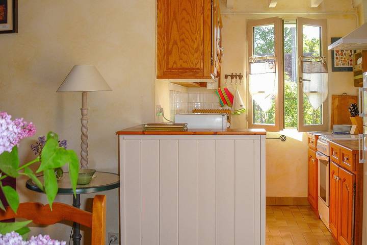 Gîte pour 2 personnes, avec jardin et terrasse à Vienne (France) - 3