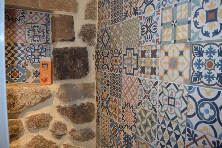 Location de vacances pour 5 personnes, avec piscine ainsi que vue et jardin à Vernoux-en-Vivarais - 2