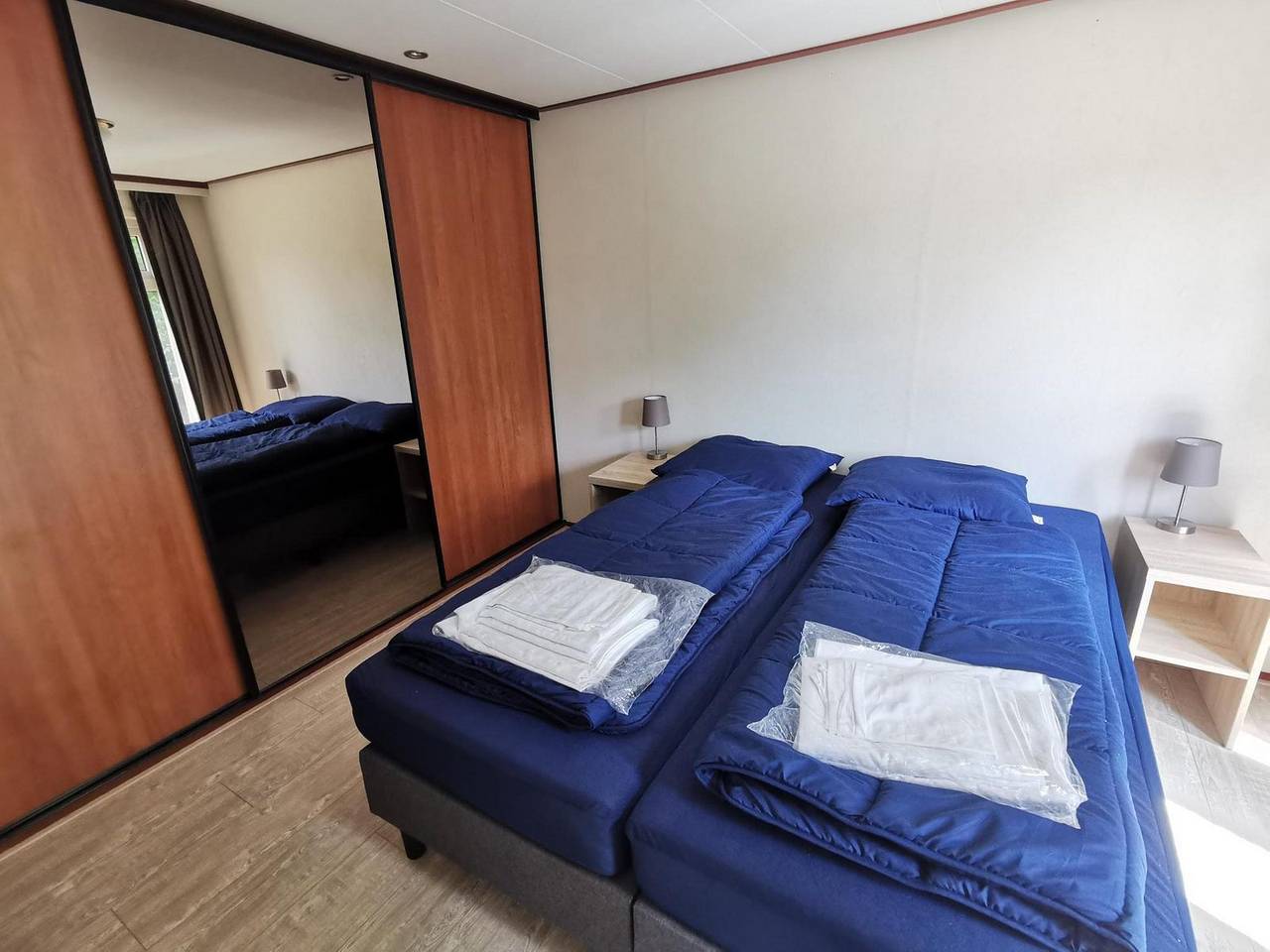 Europarcs De Woudhoeve — Komfort 3 Personen in Egmond aan den Hoef, Niederländische Nordsee