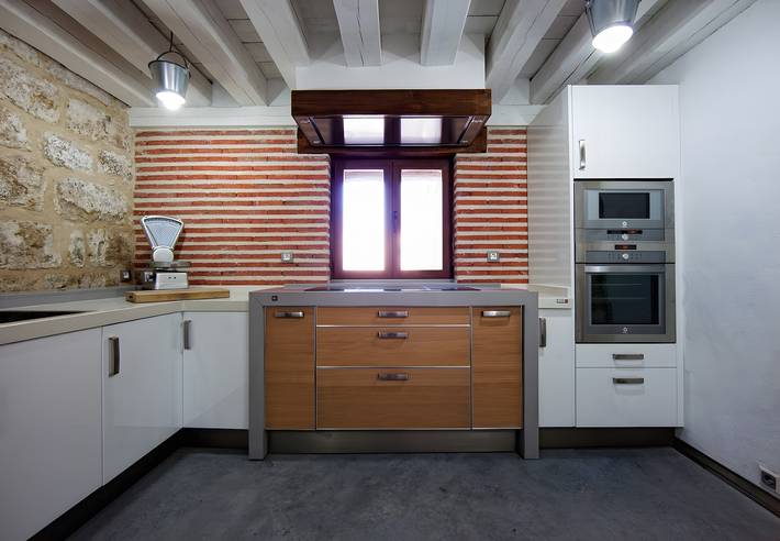 Casa rural para 15 personas, con jardín y jacuzzi, Se admiten mascotas en Provincia de Burgos - 4
