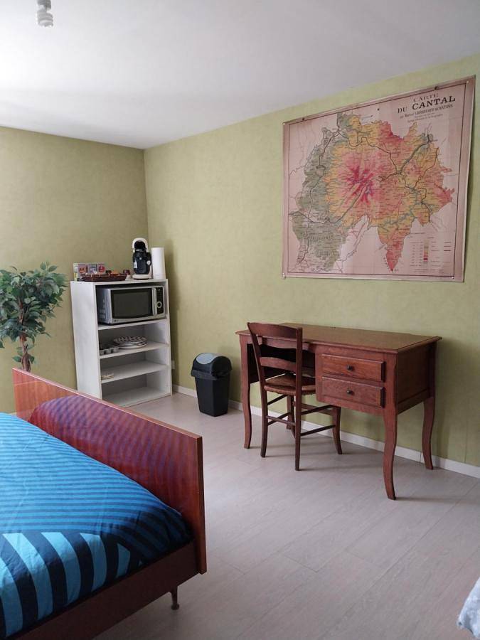 Appartement de vacances entier, Double Room in Ytrac, Région d'Aurillac