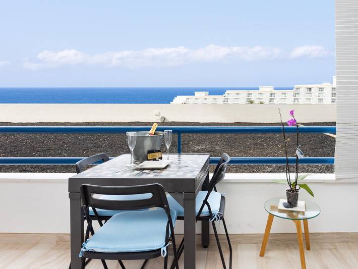 Gîte pour 3 personnes, avec vue sur l’océan et bassin pour enfant ainsi que piscine et balcon, adapté aux familles dans Playa Paraíso - 2