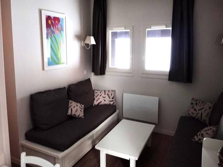 Gîte pour 4 personnes, avec piscine ainsi que balcon et sauna, adapté aux familles dans Station De Valmeinier - 3