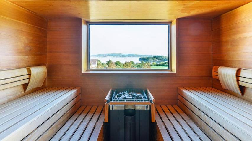 Hotel für 3 Personen, mit Balkon und Terrasse sowie Garten und Sauna in Konstanz-Litzelstetten - 2