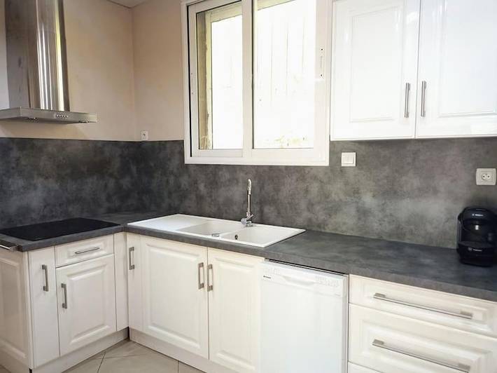 Location de vacances pour 4 personnes, avec terrasse et jardin à Saint-Victoret - 4