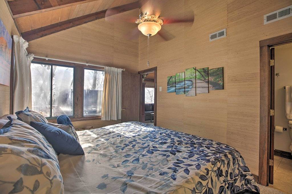 Wintergreen Home mit Whirlpool, Deck & Blick auf die Berge in Wintergreen, Nelson County