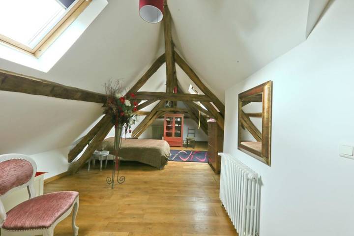 Maison d’hôte pour 5 personnes, avec Terrasse et Jardin dans Saint-Amand-Montrond - 3