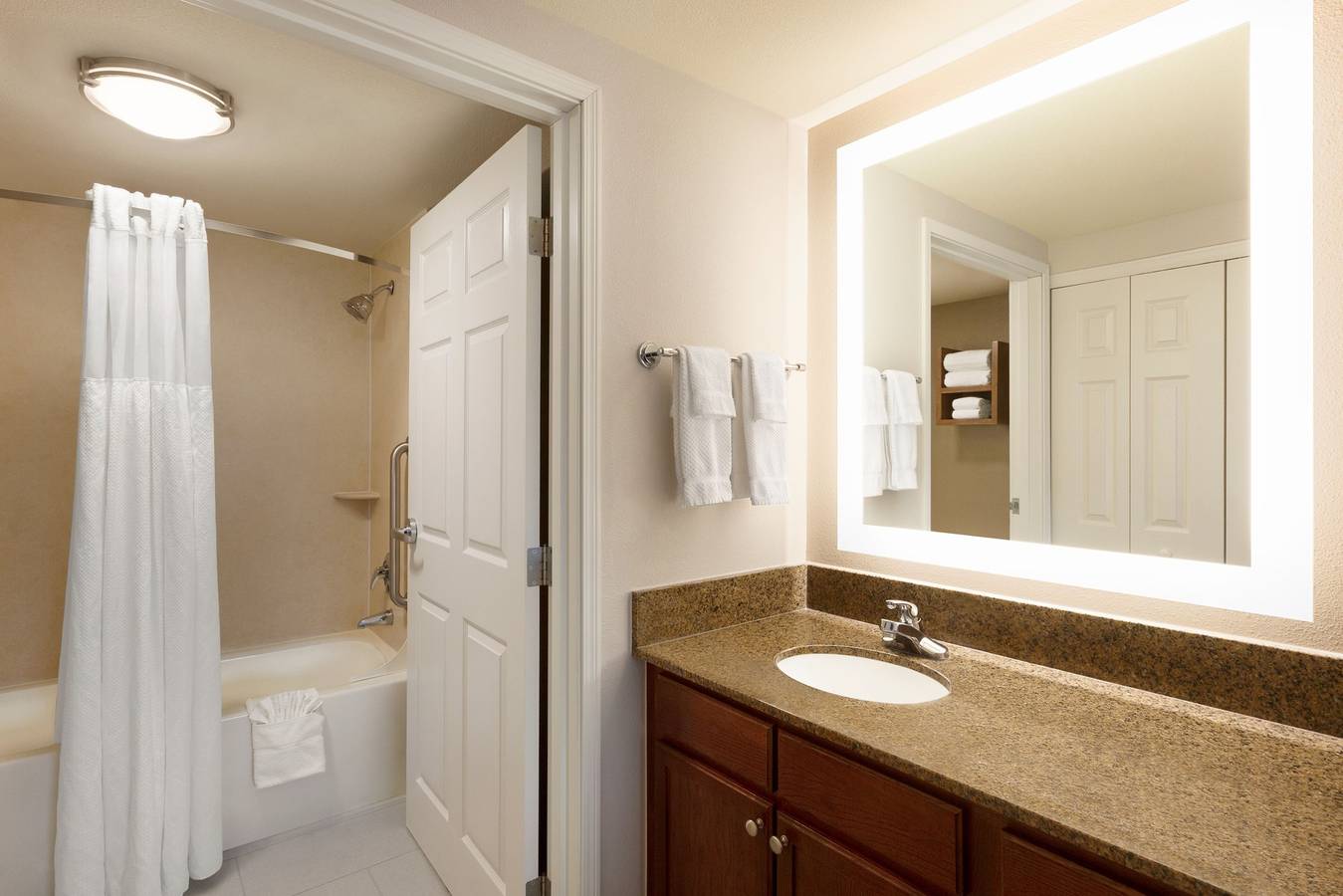 Studio entier, Staybridge Suites Tampa East- Brandon in Tampa Bay
