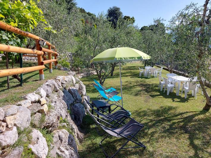 Ferienwohnung für 5 Personen, mit Balkon und Garten sowie Seeblick in Pieve - 2