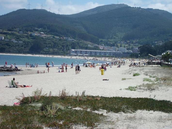 Gîte pour 6 personnes, avec vue ainsi que piscine et jardin à Viveiro - 3