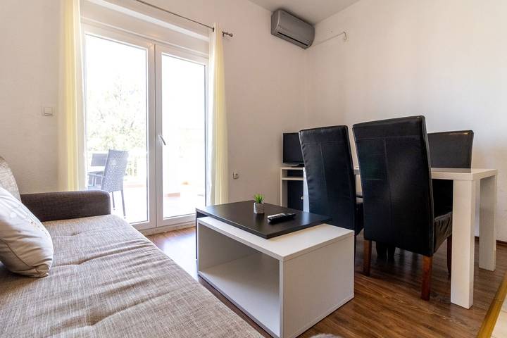 Ganze Wohnung, Apartment mit 1 Schlafzimmer, Balkon und Privatparkplatz in Neum, Bosnien und Herzegowina