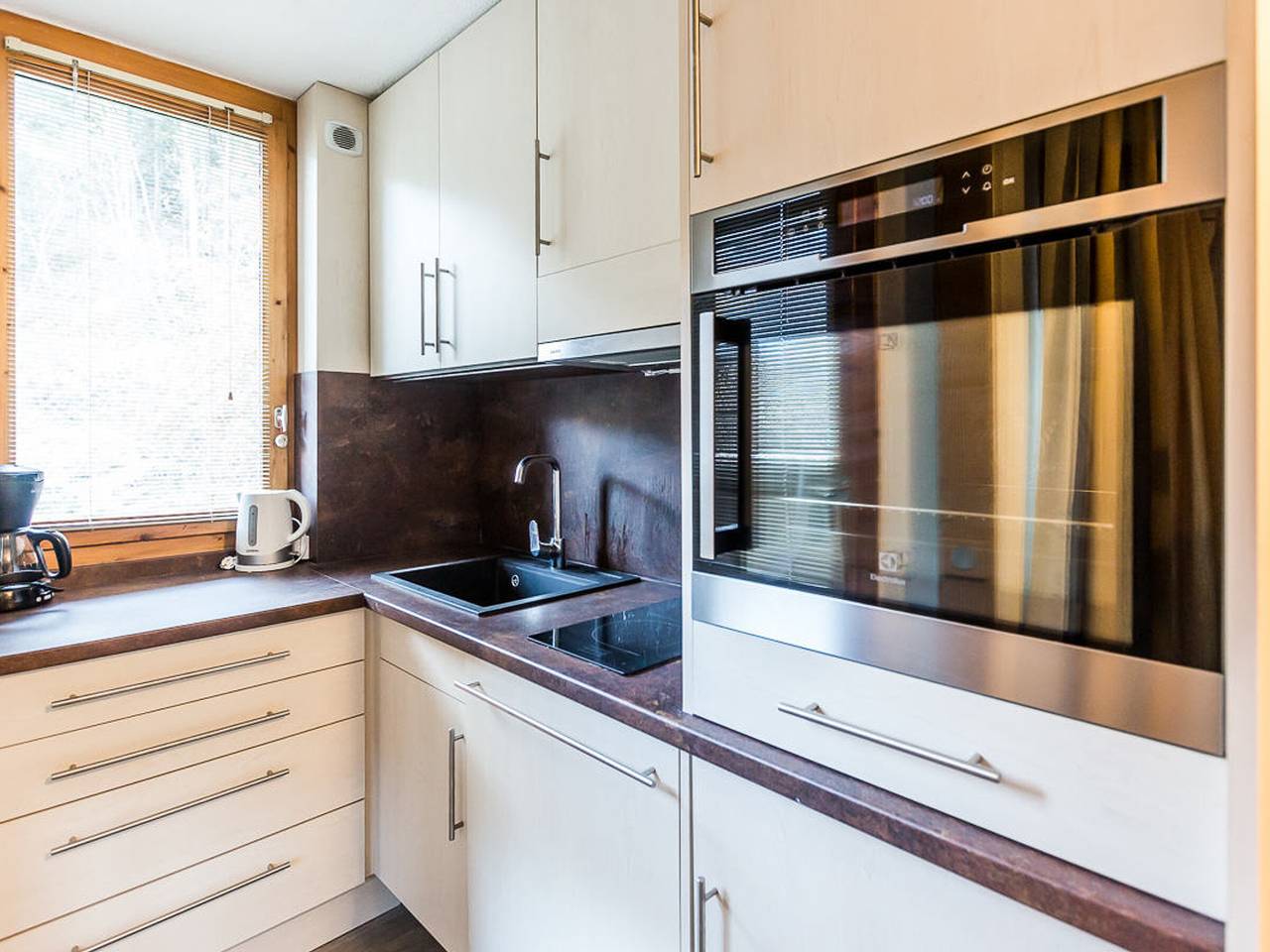 Estudio entero, Estudio renovado 3 estrellas, 4/5 pers, cerca de pistas, balcón, parking in La Plagne, Bellentre
