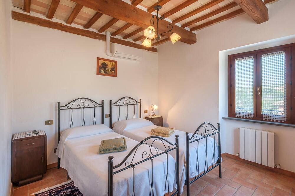 Bella casa a Tolentino con cucina in Tolentino, Provincia di Macerata