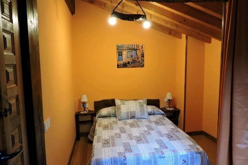 Cabaña Pasiega La Hirriria in Ruesga, Miera Valley