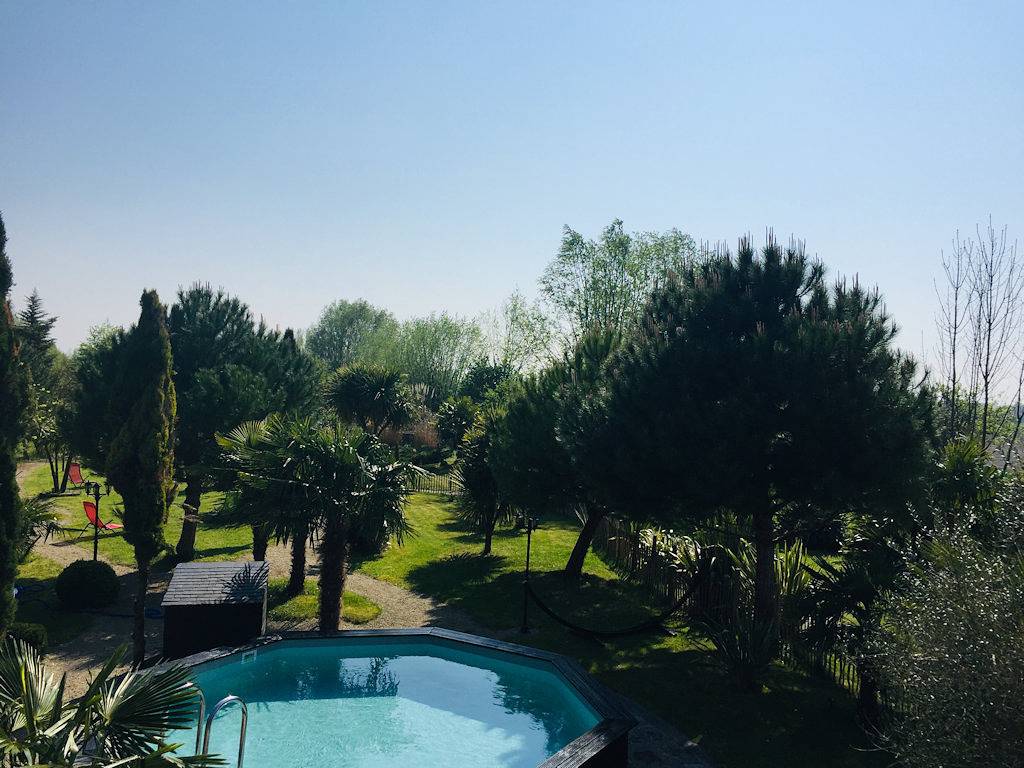Bienvenue au Verger d'Ebène avec piscine et parc arboré in La Fresnais, Baie du Mont-Saint-Michel