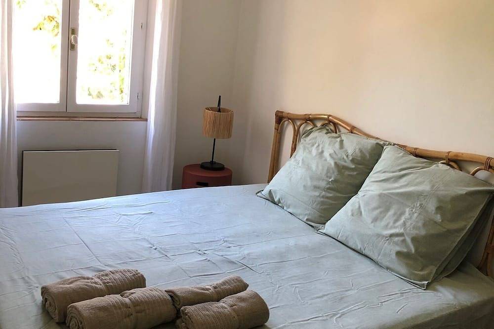 Hauptvilla 4 Schlafzimmer + Schuppen 2 Schlafzimmer, 600m Strand, Pool in Saint-Tropez, Mittelmeerküste (Frankreich)