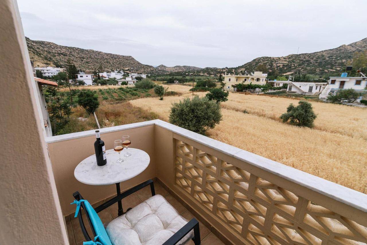 Entire apartment, Apartment 'Tsaner' with Mountain View, Wi-Fi and Air Conditioning in Matala, Iraklio-Heraklio region