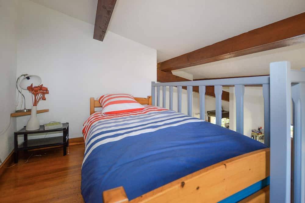 Splendida casa con 2 camere da letto ad. in Albitreccia, Ajaccio e dintorni