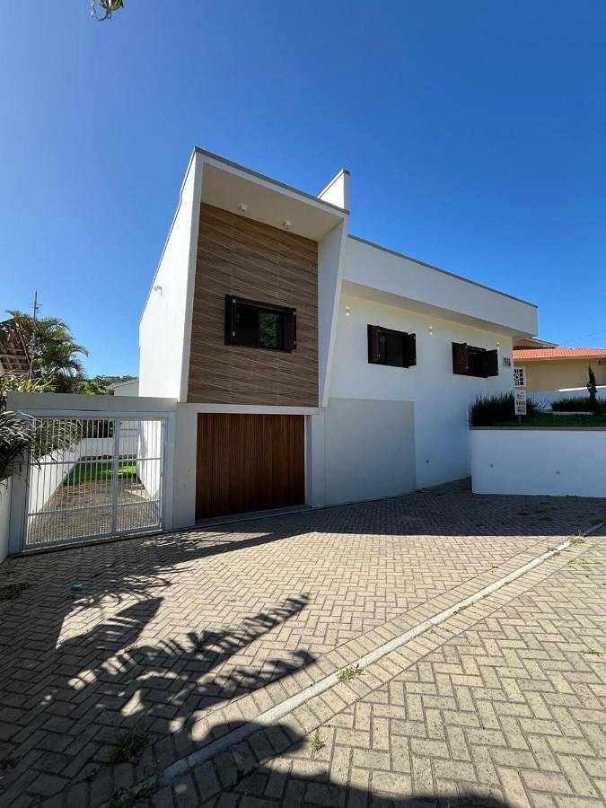 Casas e apartamentos de temporada para 6 pessoas em Araranguá