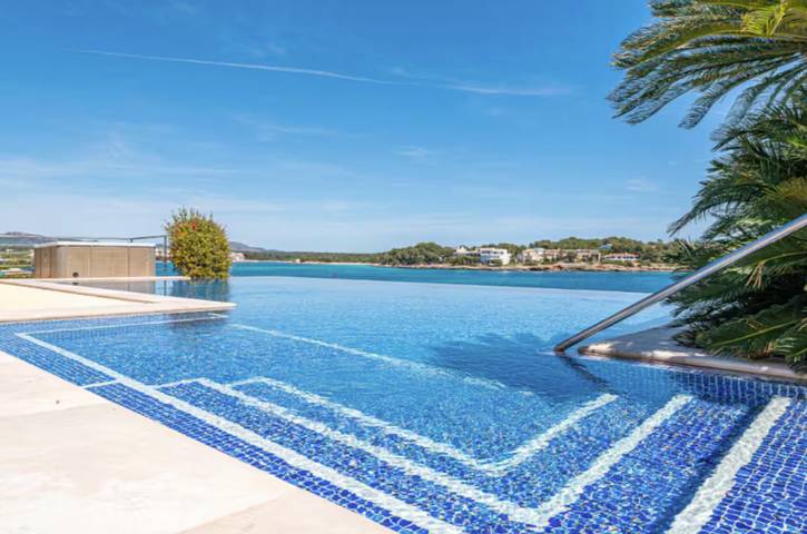 Finca mit Pool für 8 Personen, mit Seeblick und Garten in Portocolom - 3