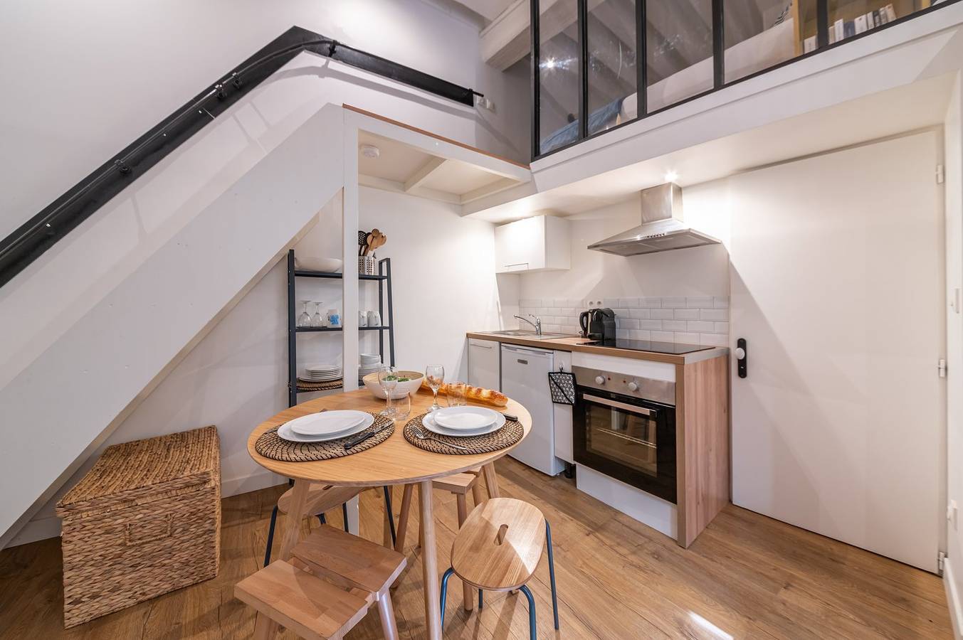 Entire studio, Guestready - Modern Studio in The Heart of La Presqu'île in Lyon, Rhône