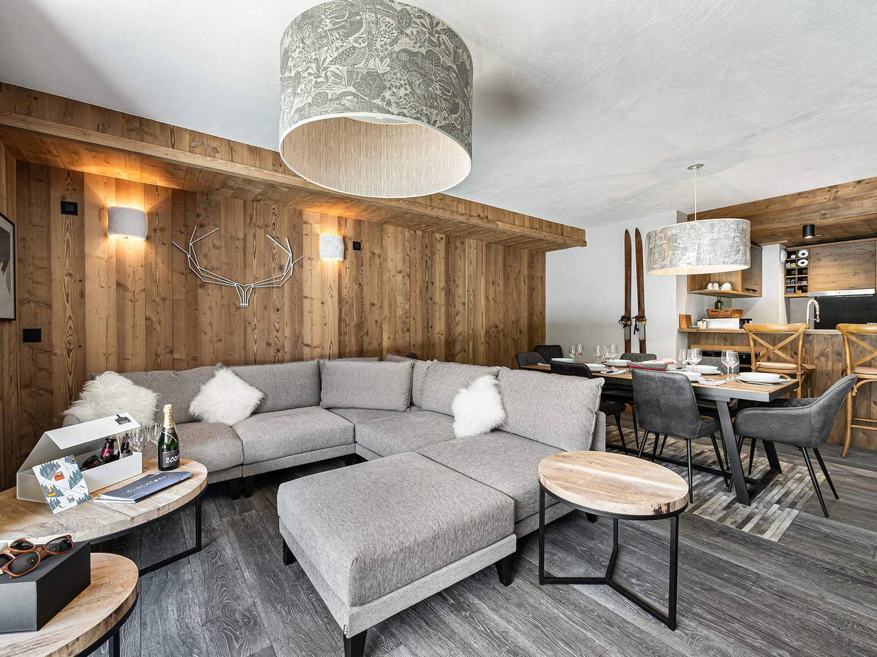 Appartement entier, Appartement Neuf à Courchevel Le Praz - 8 Couchages, Proche Pistes, Terrasse Ensoleillée in Courchevel 1300 (Le Praz), Saint-Bon-Tarentaise