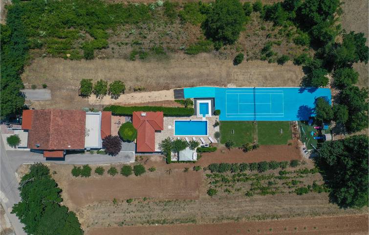 Ferienhaus für 12 Personen, mit Whirlpool und Terrasse - 1