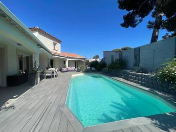Villa pour 6 personnes, avec piscine et terrasse, animaux acceptés à Sausset-les-Pins