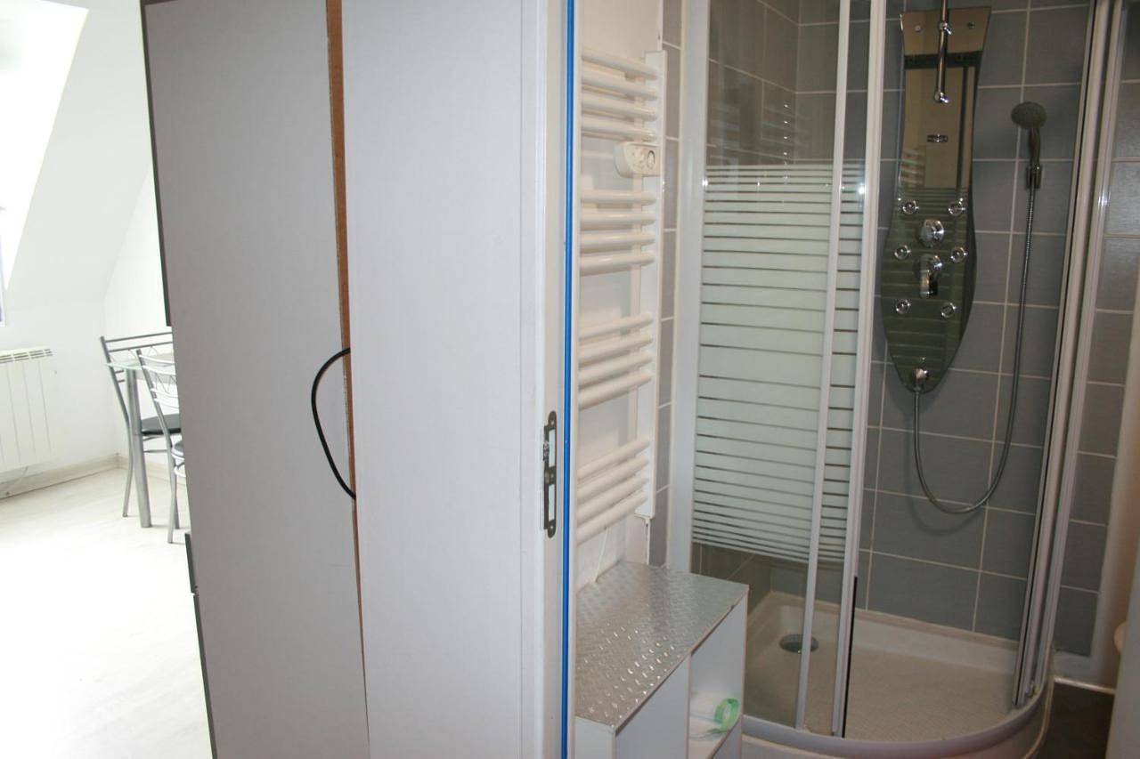 Appartement entier, Studio with Sofa Bed in Ault, Région d'Abbeville