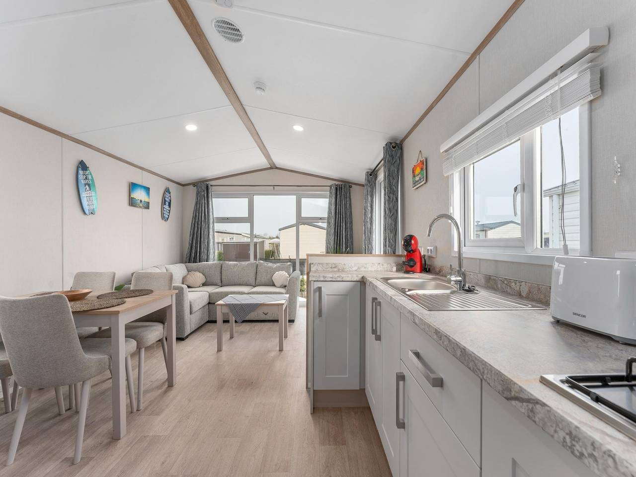 Maison mobile confortable entourée par nature in Wenduine, Le Coq