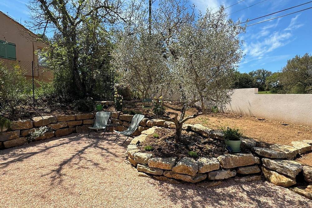 Maison L'escapade, une Maison de Campagne Spacieuse et Élégante en Provence in AOC Saint-Julien, Región Brignoles