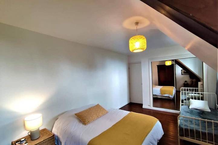 Location de vacances pour 8 personnes, avec terrasse et jardin à Octeville-sur-Mer - 4